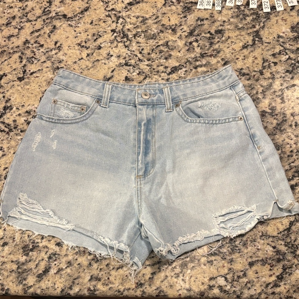 No Boundaries Light Blue Denim Shorts Size 7